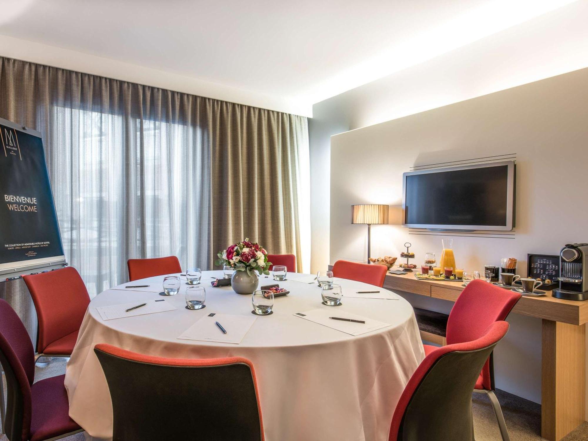 Hotel Grand Roi René Aix En Provence Centre - Mgallery 4*
